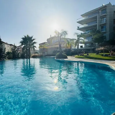 Oasis Mar - Sea & Sun By Munde Daire